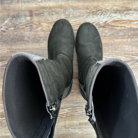 Eddie Bauer Women’s Tall Boots - Picture 3 of 4